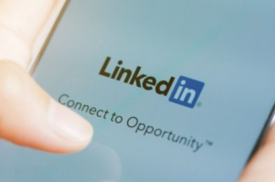 Faça uma triagem por vídeo de todas as vagas que a sua empresa anuncia no Linkedin